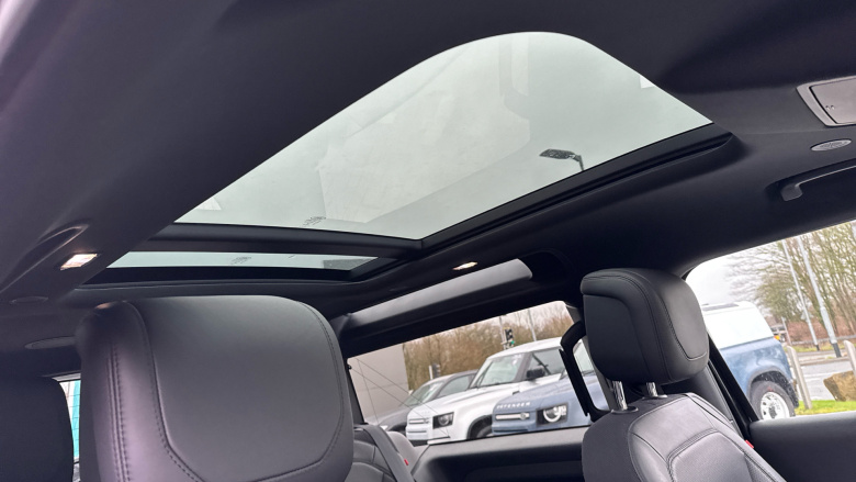 Land Rover Defender 3.0 P400 X 90 3dr Auto Petrol Estate